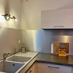 Sous Le Noyer - Maison Familiale