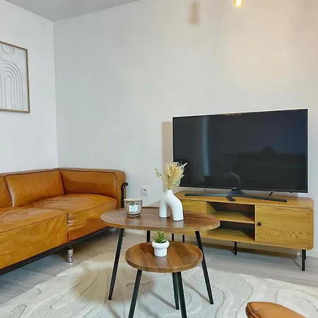 Sous Le Noyer - Maison Familiale Holiday home