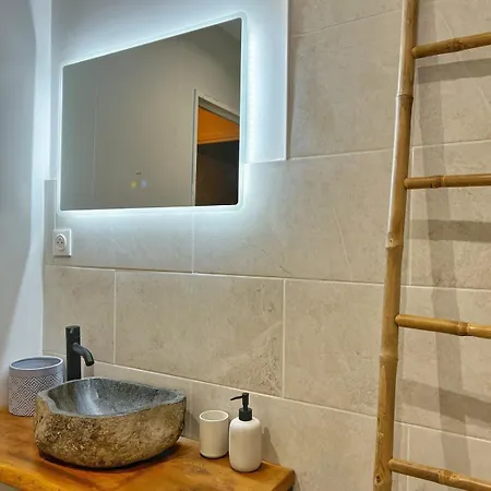 Sous Le Noyer - Maison Familiale Holiday home